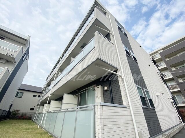 拡大写真:鎌倉市小袋谷1丁目 3階302の外観