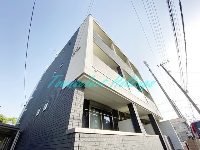 拡大写真:藤沢市辻堂元町4丁目 3階302の外観