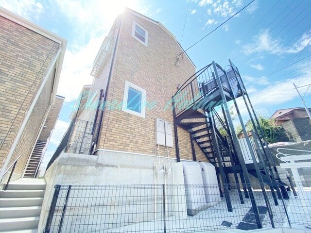 拡大写真:横浜市戸塚区戸塚町 2階202の外観