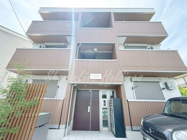 拡大写真:茅ヶ崎市東海岸北2丁目 1階102の外観