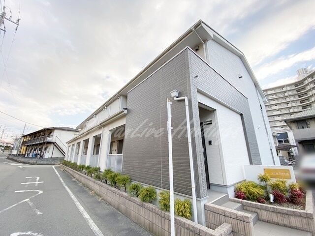 藤沢市亀井野の外観