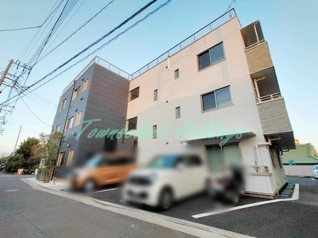 写真：藤沢市菖蒲沢の外観