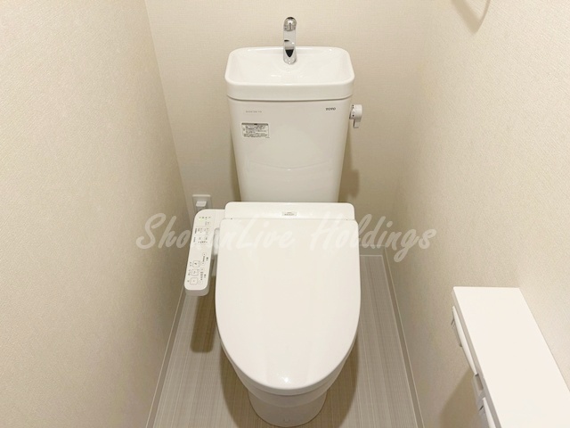 拡大写真:平塚市明石町 6階604の清潔感のあるトイレです