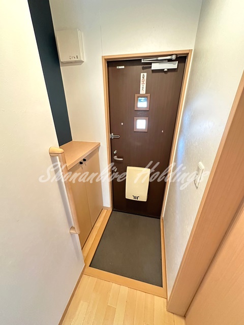 拡大写真:藤沢市下土棚 2階202の玄関