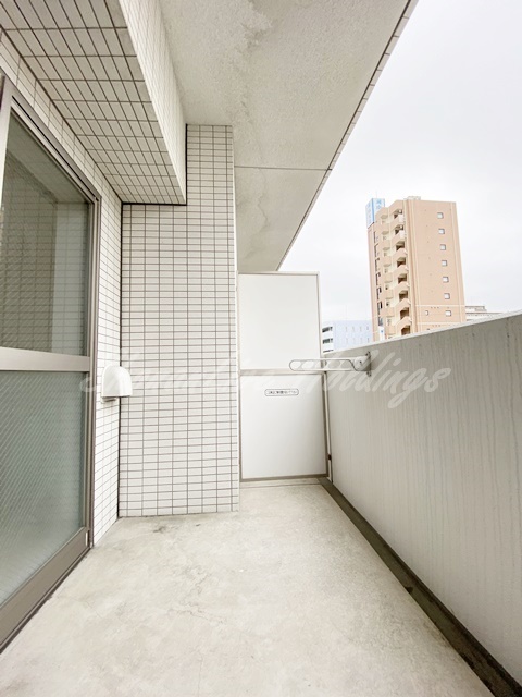 拡大写真:藤沢市湘南台2丁目 4階201のバルコニー