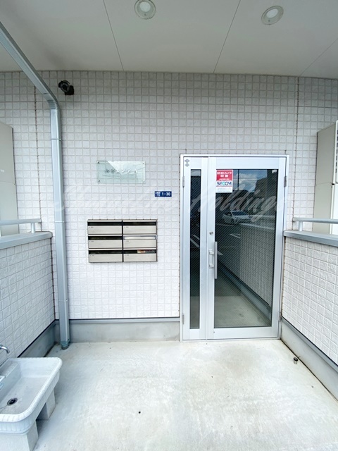 拡大写真:大和市深見西2丁目 1階101のエントランス