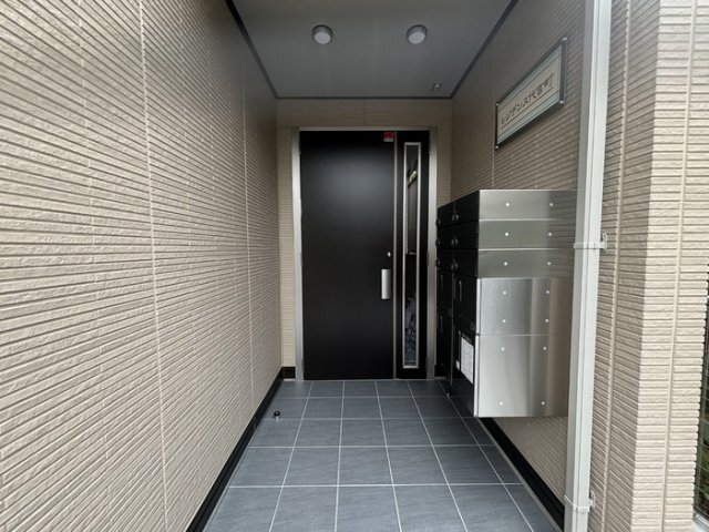 拡大写真:平塚市代官町 1階102のエントランス