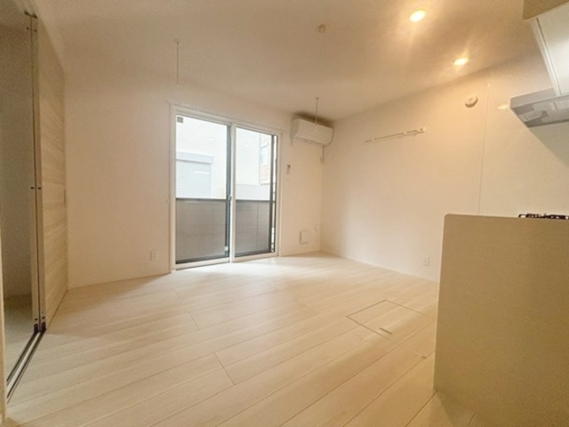 拡大写真:平塚市代官町 1階102の居間