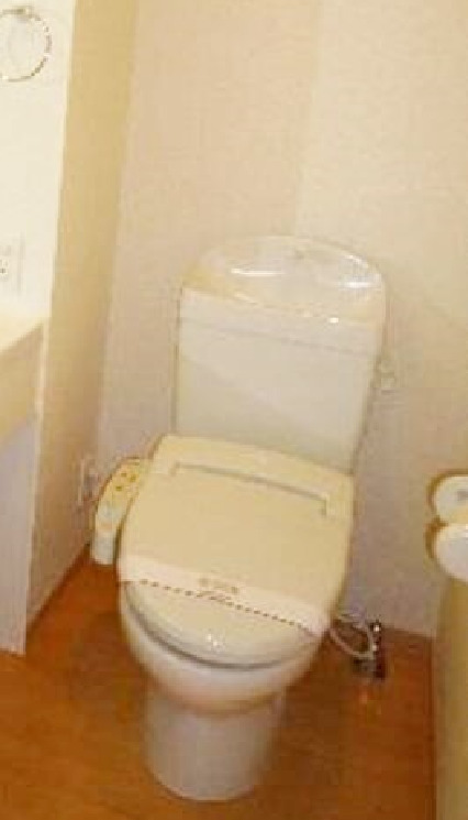 拡大写真:横浜市戸塚区吉田町 2階201のトイレ