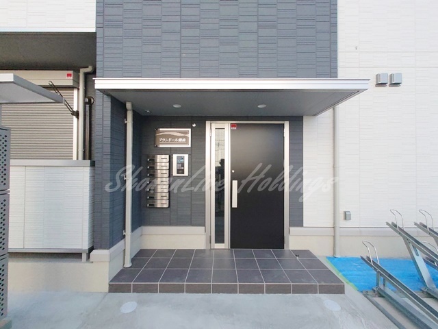 拡大写真:藤沢市湘南台6丁目 3階301のエントランス