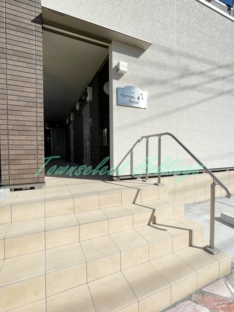 拡大写真：藤沢市鵠沼神明４丁目 1階103のエントランス