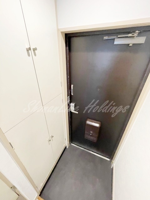 拡大写真：中郡大磯町大磯 2階202の玄関