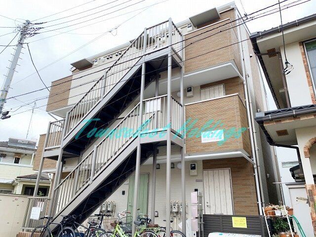 フラットフィールド金沢文庫の外観