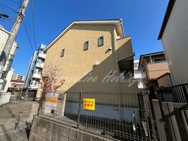 Bonheur Eの外観