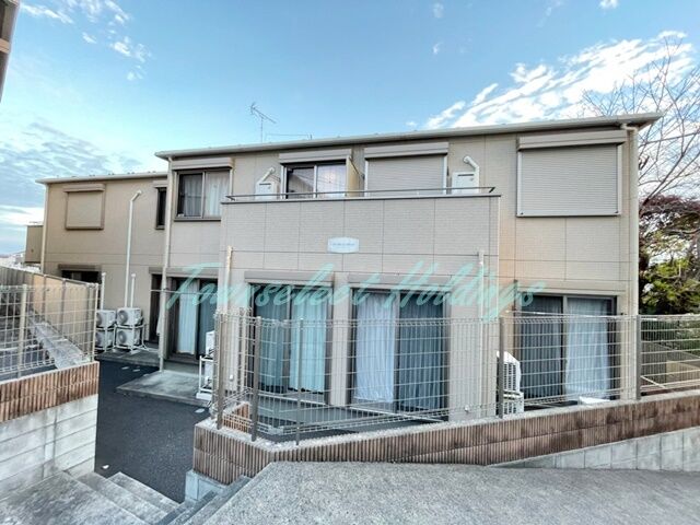UNA BELLA ZONA Dの外観
