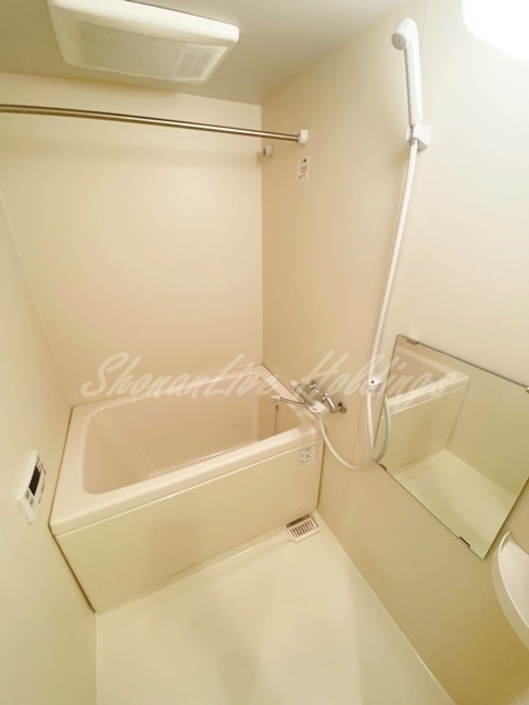 拡大写真：シャ　ミニオン 5階501の追炊き・浴室乾燥機付き♪