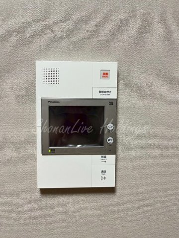 拡大写真:ザ・ライオンズフォーシア鶴見 7階709のモニタ付きインターホンで安心♪