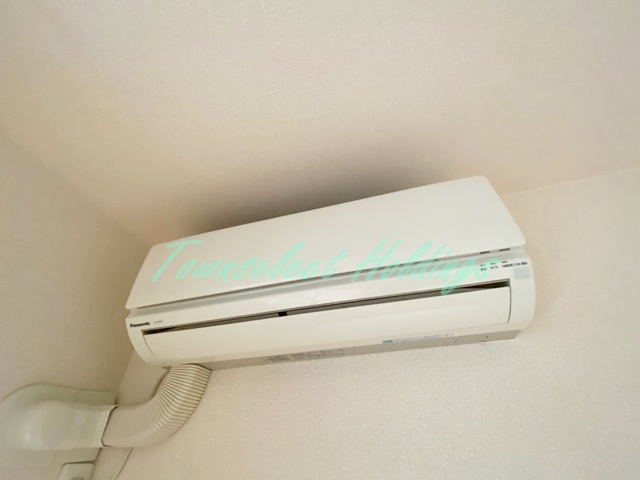拡大写真:ウイスタリア戸塚 1階101のエアコン付きです♪