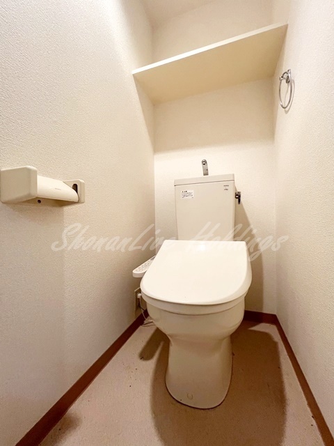 拡大写真:LeReve横濱伊勢佐木町 7階702のトイレ