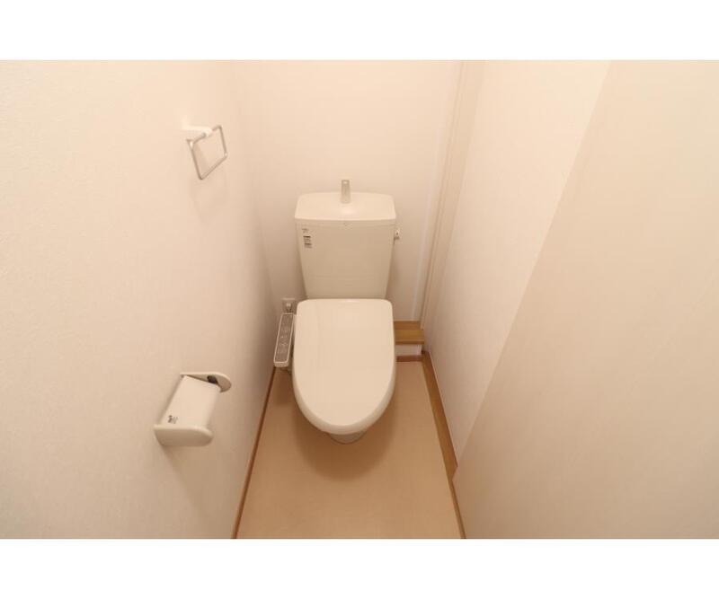 拡大写真:ALOHA HILO 3階302のトイレ