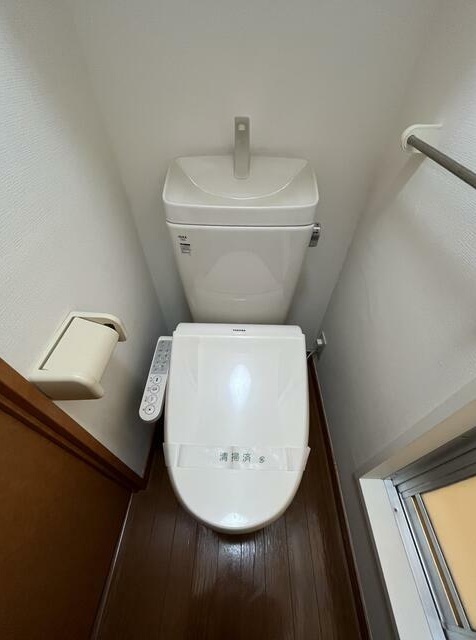 拡大写真:横浜市西区浅間町1丁目 1階103のトイレ