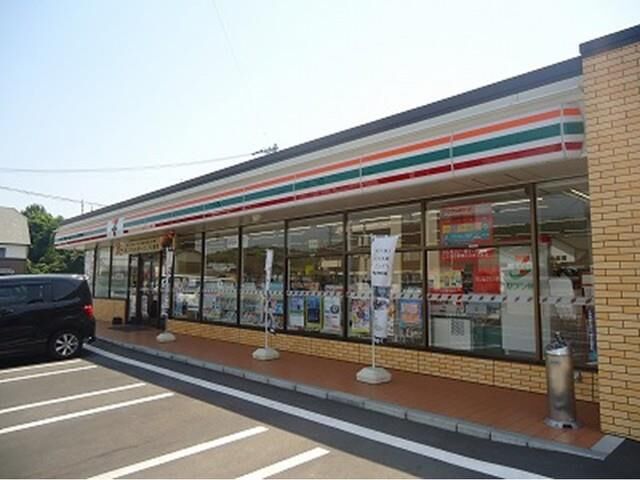 拡大写真:ニューシティこじま21 2階203のセブンイレブン倉敷市立短大前店まで300m