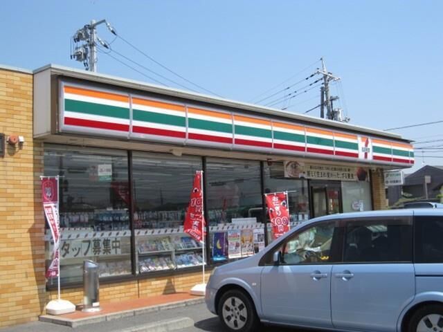 拡大写真:ヴァンベール 連島 II 1階103のセブンイレブン連島中央3丁目店まで650m