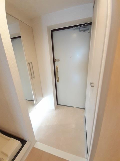拡大写真:テソロ 2階202の内観