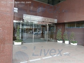 拡大写真:ルリエ本厚木 3階K1のエントランス