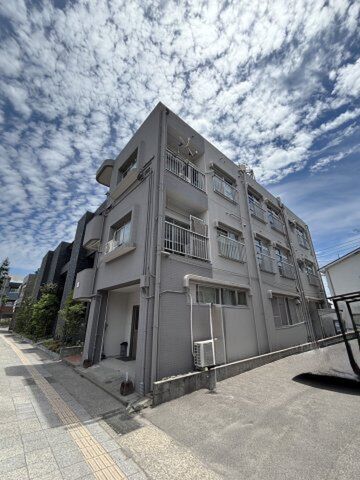 柳町ビルの外観