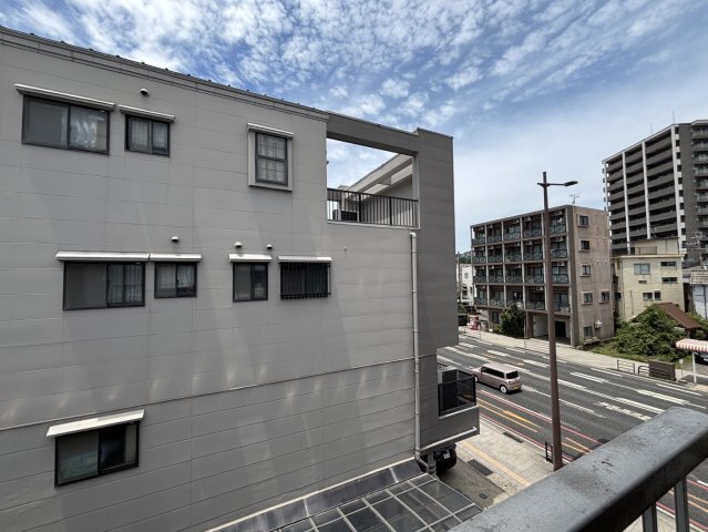 拡大写真:柳町ビル 3階302の玄関