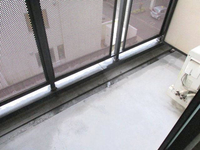 拡大写真:フィネス今治 2階205のバルコニー
