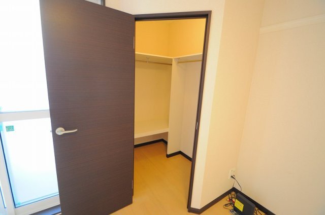拡大写真:レオパレスSweet 1階110の備品や設備仕様は号室等により異なります現地をご確認下さい。