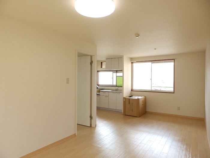 拡大写真:山田アパート 2階202の居間