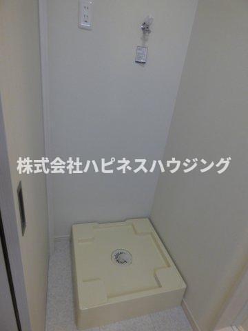 拡大写真:オークプレイス 1階101の洗面所