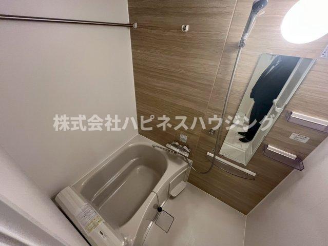 拡大写真:サラブレッドⅢ 2階205の風呂