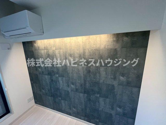 拡大写真:サラブレッドⅢ 2階205の洋室