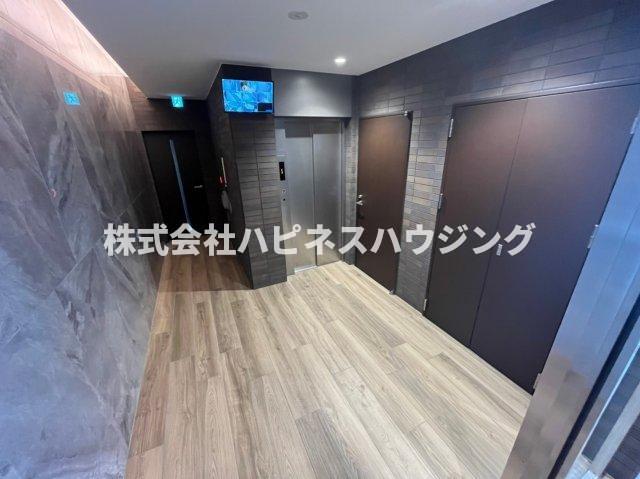 拡大写真:LaSante柏 8階804の1階エントランスホール エレベーターあり