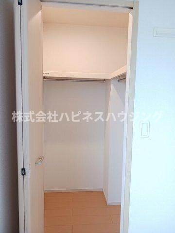 拡大写真:T’sウィステリアⅠ 2階202の収納