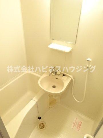 拡大写真:エステート渡辺 2階205の風呂
