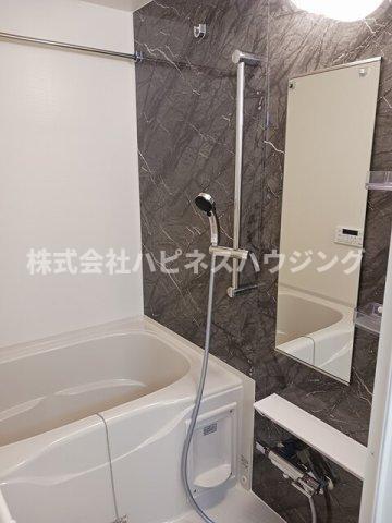 拡大写真:ソレアード弐番館 1階103の風呂