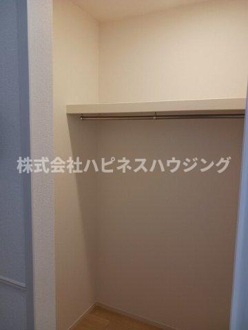 拡大写真:ソレアード弐番館 1階103の収納