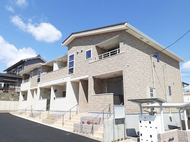 アドラブールの外観