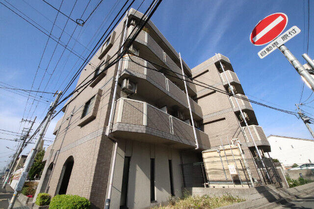 尼崎市富松町1丁目の外観