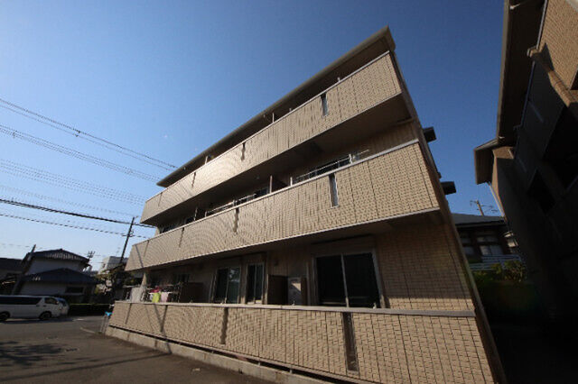 尼崎市小中島2丁目の外観