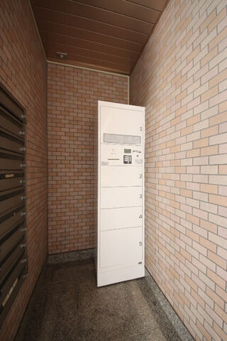 拡大写真:尼崎市南武庫之荘3丁目 1階103の敷地内・建物