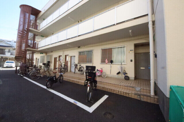 拡大写真:尼崎市御園3丁目 2階204の外観
