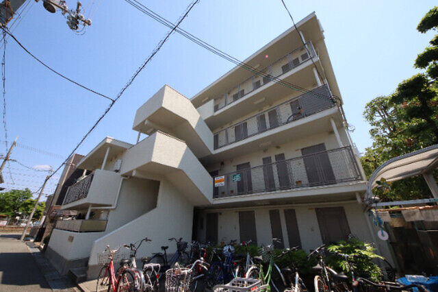 尼崎市塚口町1丁目の外観