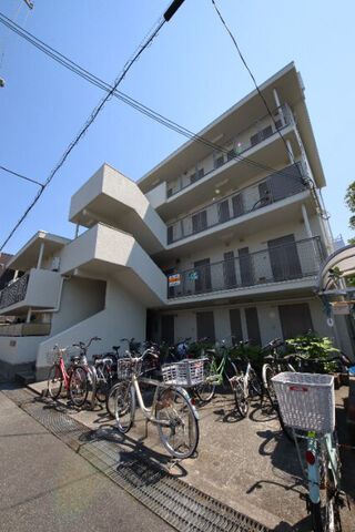 拡大写真:尼崎市塚口町1丁目 3階303の敷地内・建物