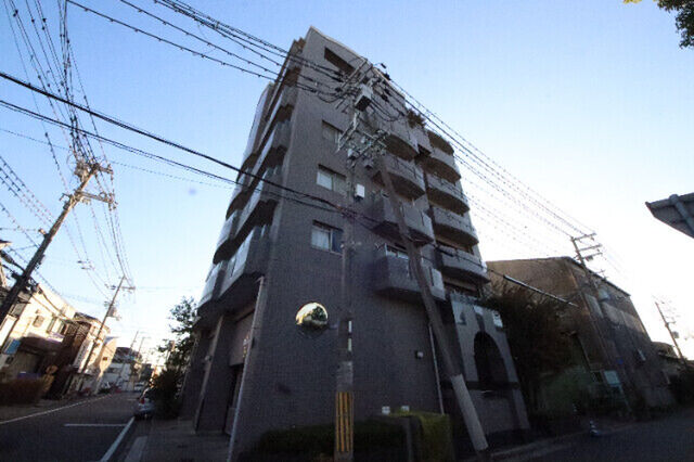 拡大写真:尼崎市次屋3丁目 3階303の外観